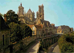 02 - Laon - La Cathédrale Notre Dame Vue Des Remparts - CPM - Voir Scans Recto-Verso - Laon