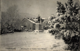 CPA Friedrichroda Im Thüringer Wald, Wilhelmsplatz, Denkmal Kaiser Wilhelm I., Winter - Andere & Zonder Classificatie