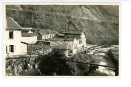 CARTE PHOTO à Identifier ( Cour D'eau Avec Usine ? Avant Barrage Peut-être ) Jura Ou Isère Peut-être - To Identify