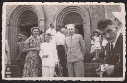 Jolie Photographie 15 Août 1950 à Bangui En République Centrafricaine Cérémonie église Coloniation Afrique 11,6x7,3cm - Lugares