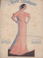 Revue  MODE PRATIQUE  N° 5 Du 30 Janvier 1932 Avec Belle Couverture Illustrée      (CAT4084 /32 /05) - Mode