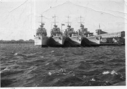 Photographie Photo Vintage Snapshot Marine Militaire Bateau Bizerte - Barcos