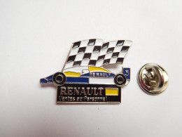 Beau Pin's , Auto Renault F1 , Ventes Au Personnel , Verso Quadrillé - Renault