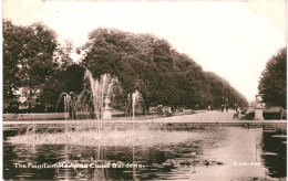 CPA Carte Postale Royaume Uni Hampton Court Hampton Park  VM80448 - Londen - Buitenwijken