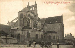 POITIERS ABSIDE DE MONTIERNEUF ET COURS DU 20 EME REGIMENT D'ARTILLERIE - Poitiers