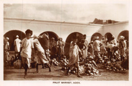 P-24-Mi-Is-612 :  FRUIT MARKET. ADEN. - Yemen