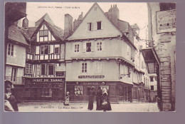 56 - VANNES - PLACE HENRI IV - ANIMÉE - - Vannes