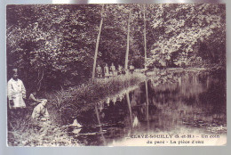 77 - CLAYE-SOUILLY - COIN DU PARC  - PIECE D'EAU - ANIMÉE - - Claye Souilly