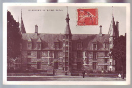 58 - NEVERS - LE PALAIS DUCAL - ANIMÉE - - Nevers