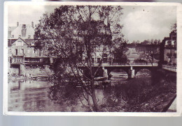 08 - SEDAN - LE PONT De MEUSE - - Sedan