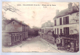 91 - PALAISEAU - PLACE DE LA GARE - ANIMÉE - - Palaiseau