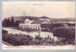 88 - VITTEL - PLACE De La GARE - ATTELAGE - ANIMÉE - - Contrexeville