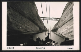 Foto-AK Corinthe, Canal, Vom Boot Aufgenommen  - Griechenland