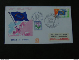Petit Lot D'une Enveloppe + Carte Maximum Toutes Deux Ayant Réellement Circulé Avec Timbres Conseils De L'Europe Taxées - 1970-1979