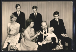 AK Fürst Franz Joseph II. Von Liechtenstein Mit Seiner Familie  - Royal Families