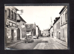 (06/05/24) 61-CPSM GLOS LA FERRIERE - GARAGE ESSO RENAULT - CITROEN 2CV - Other & Unclassified