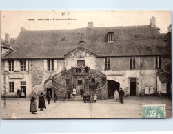56 VANNES - L'ancienne Mairie. - Vannes