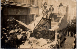 79 LA MOTHE SAINT HERAY - CARTE PHOTO - Un Char Cavalcade 1913 - La Mothe Saint Heray
