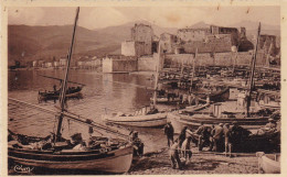 COLLIOURE - La Grève Et Le Château - Collioure