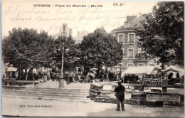 18 VIERZON - La Place Du Marche Et La Mairie  - Vierzon