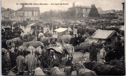 79 BRESSUIRE - Un Jour De Foire. - Bressuire