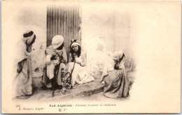 ALGERIE - Sud Algerien - Femme Fumant Le Chibouk  - Other & Unclassified