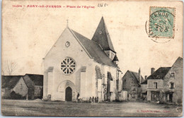 36 AZAY LE FERRON - La Place De L'eglise. - Altri & Non Classificati