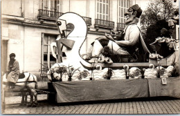37 TOURS - CARTE PHOTO - Cavalcade 1930, Char Des Cygnes - Tours
