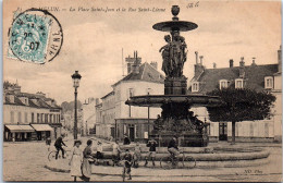 77 MELUN - La Place St Jean Et La Rue Saint Liesne. - Melun