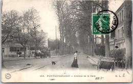 77 FONTAINEBLEAU - Avenue De La Gare. - Fontainebleau