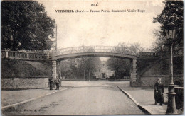 27 VERNEUIL - Fausse Porte Boulevard Victor Hugo. - Verneuil-sur-Avre
