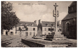 29 FOUESNANT - La Place Du Calvaire  - Fouesnant