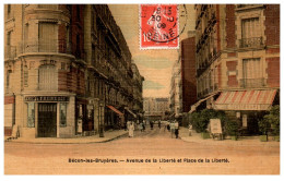 92 BECON LES BRUYERES - Avenue Et Place De La Liberte - Other & Unclassified