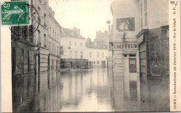 94 IVRY - La Rue De Liegat Pendant La Crue De 1910 - Ivry Sur Seine
