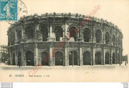 30.  NIMES .  Les Arènes . - Nîmes