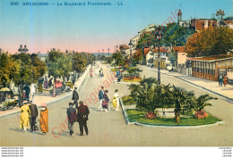 33.  ARCACHON .  Le Boulevard Promenade . - Arcachon