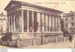 30.  NIMES .  La Maison Carrée . - Nîmes