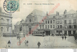02.  LAON .   Place De L'Hôtel De Ville . - Laon