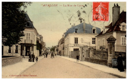 89 AVALLON - La Rue De Lyon. - Avallon