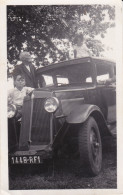 VOITURE RENAULT PRIMAQUATRE CIRCA 1930 - Auto's
