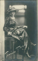 DINA GALLI /  Clotilde Anna Maria Galli ( MILANO  ) ACTRESS  - RPPC POSTCARD - 1920s  (TEM549) - Artiesten