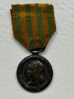 Médaille De Chine 1883 /  1885 - France