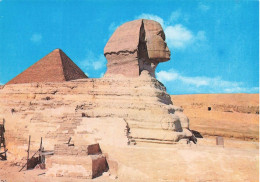 EGYPTE - Giza - The Sphinx And The Pyramid At Cheops - Vue Générale  - Carte Postale - Gizeh