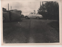 REF ENV15 Photo Originale Accident De Voiture Dauphine 24 X 18 Cm - Automobili