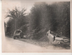 REF ENV15 Photo Originale Accident De Voiture Citroen 2CV Dordogne Panhard - Auto's