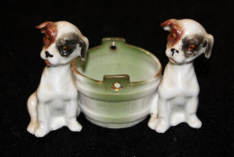 Porcelaine_16_deux Chiens Et Le Tonneau - Altri & Non Classificati