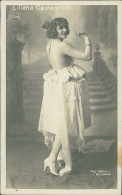 LILIANA CASTAGNOLA ( GENOVA ) SINGER - RPPC POSTCARD 1920s  (TEM554) - Chanteurs & Musiciens