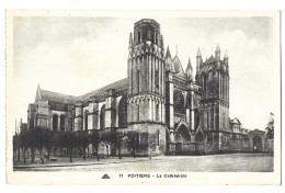 86  Poiriers - La Cathedrale - Poitiers