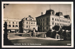 AK Lambach /Ob.-Do., Ortspartie Mit Richterdenkmal  - Autres & Non Classés