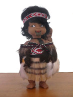 Poupée Folklorique - Origine Nouvelle-Zélande - Dolls